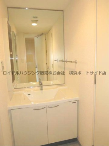 【独立洗面台】