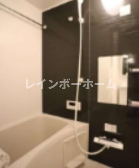 LE・ZINDÉ の浴室