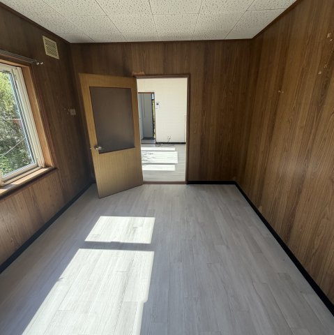 白老郡白老町萩野312-82戸建の居間・リビング