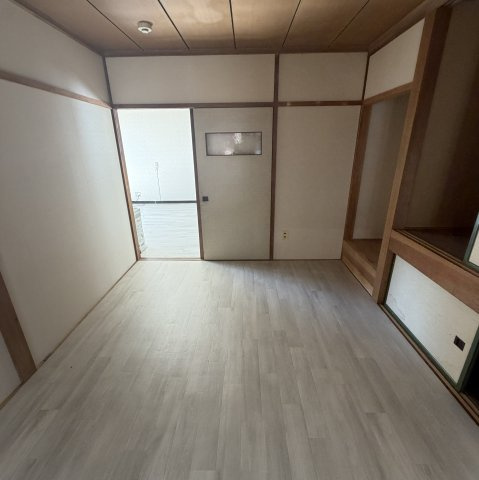 白老郡白老町萩野312-82戸建の内装