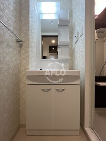 Luxe住吉公園の洗面所|Luxe住吉公園　独立洗面台