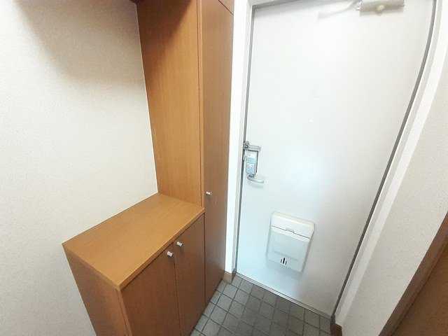 イムーブル・エーの玄関