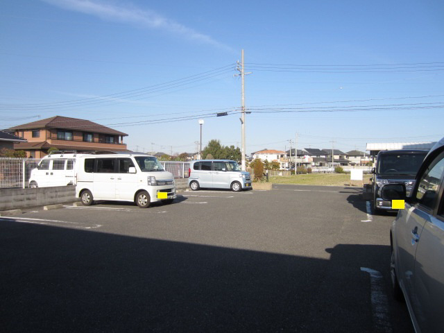 【駐車場】