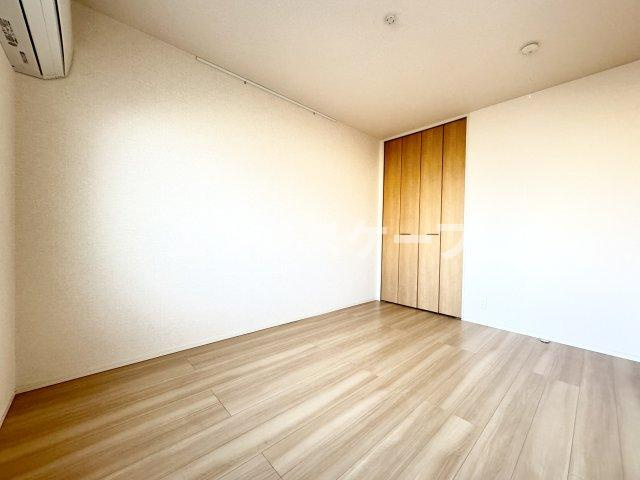 スペチアーレ　Ⅱの洋室|高崎、前橋エリアのお部屋探しはエンドスケープまで！お客様の理想お聞かせ下さい♪