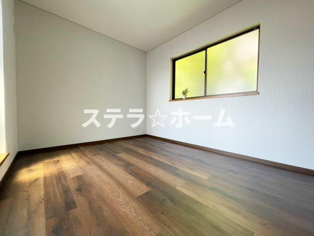 太田3 中古戸建の洋室|きれいな洋室です