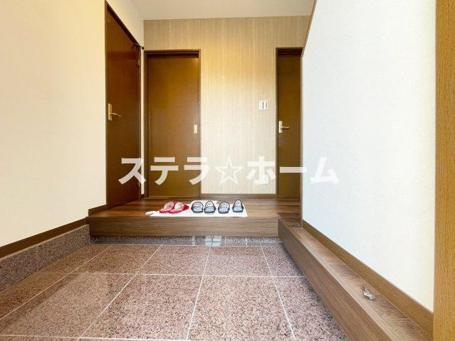 太田3 中古戸建の玄関|きれいな玄関です