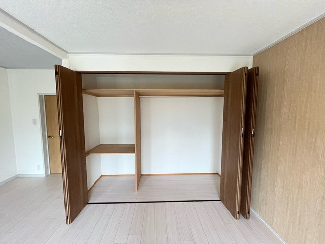 京王山田マンションＡ棟の収納