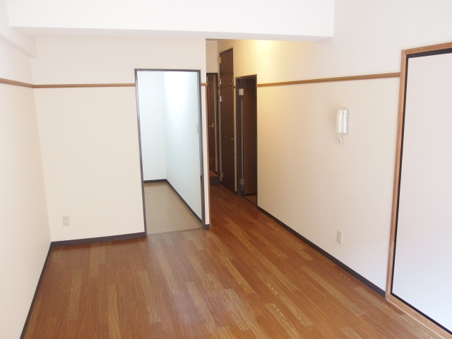マンションソニアの洋室