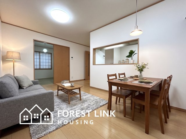 高見の里2　戸建の居間・リビング|家具配置時のイメージ画です。