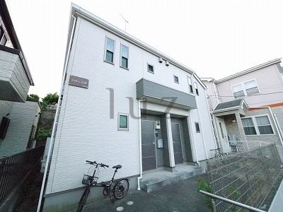 フィオーレ三ツ沢の外観|きれいな外観のタウンハウスです！