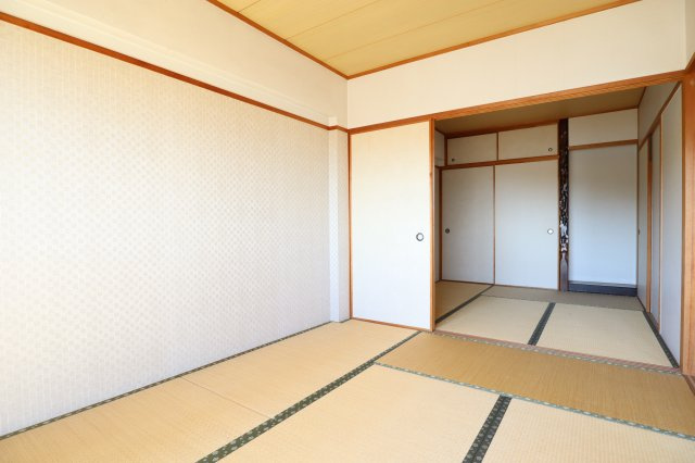 ライオンズマンション姫路東今宿の和室|和室2