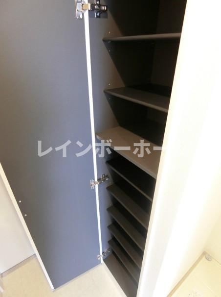 リブリ・エスアイエム　仲介手数料（賃料の1.10ヵ月）の50％OFF対象物件！の設備