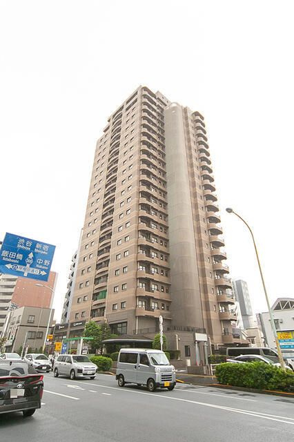 センテニアルタワーの外観