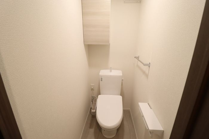レーヴェ前原町のトイレ