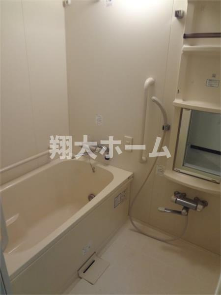 ジャネス菊水の浴室