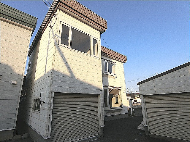 札幌市東区東苗穂十三条４丁目の一戸建て
