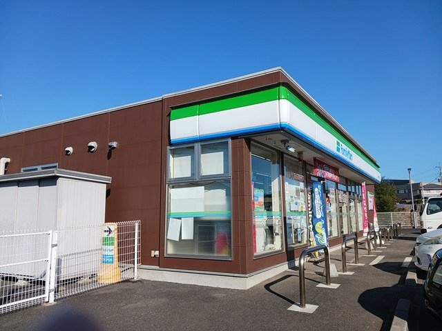 シェルエトワールの周辺|ファミリーマート小美玉中延店まで468m