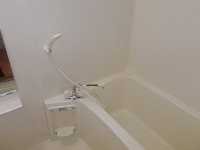 シェルエトワールの浴室|コンパクトで使いやすいお風呂です