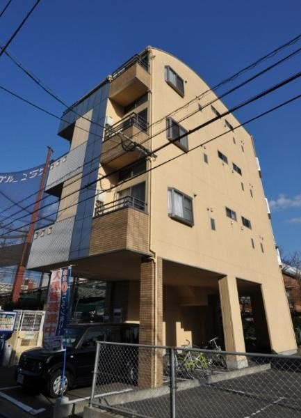 イル・グラッツィア美野島Ⅰの外観