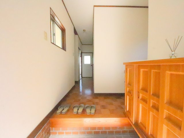 生駒市俵口町の一戸建ての内装