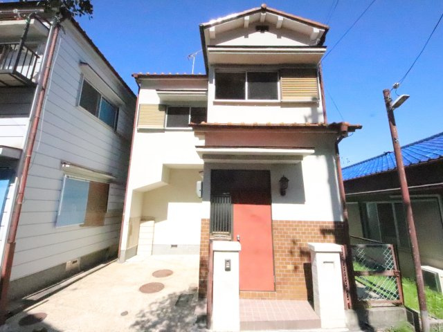 生駒市俵口町の一戸建ての外観