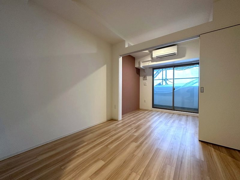 神戸市中央区中町通４丁目の賃貸マンションの居間・リビング