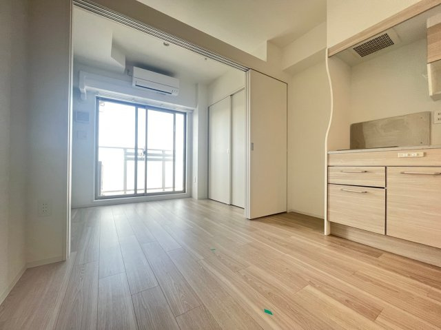 神戸市中央区中町通４丁目の賃貸マンションの居間・リビング