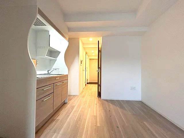 神戸市中央区中町通４丁目の賃貸マンションの居間・リビング