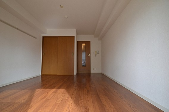 神戸市中央区御幸通２丁目の賃貸マンションの居間・リビング