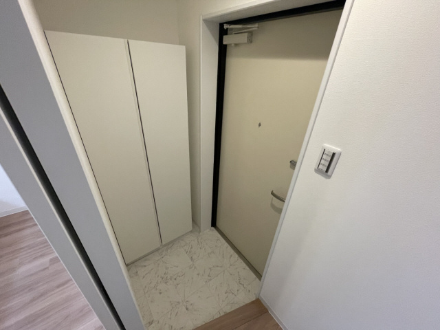 芦屋市南宮町の賃貸マンションの玄関