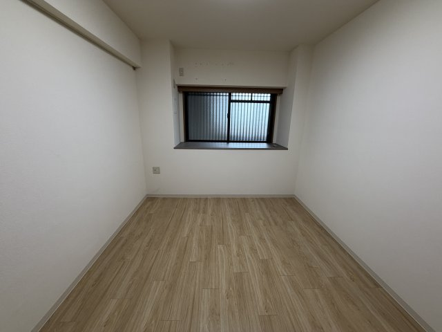 芦屋市翠ケ丘町の賃貸マンションの居間・リビング