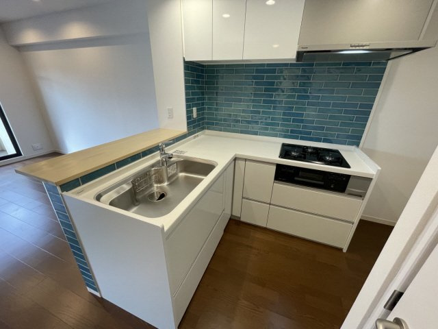 芦屋市春日町の賃貸マンションのキッチン