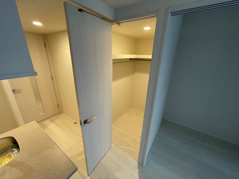 神戸市中央区加納町３丁目の賃貸マンションの収納