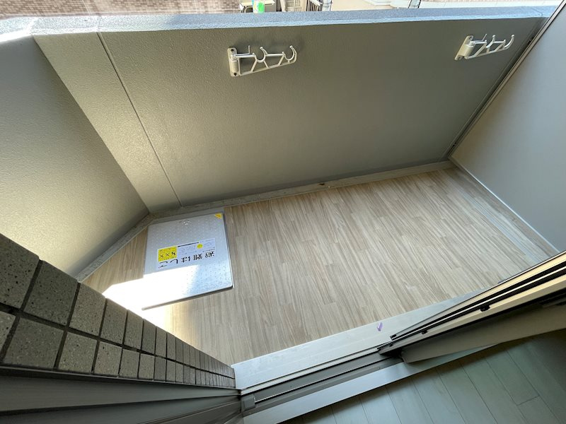 神戸市中央区加納町３丁目の賃貸マンションのバルコニー