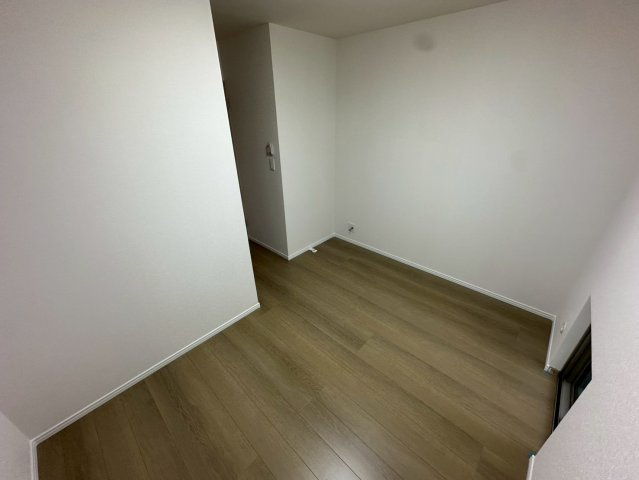 芦屋市翠ケ丘町のアパートの居間・リビング