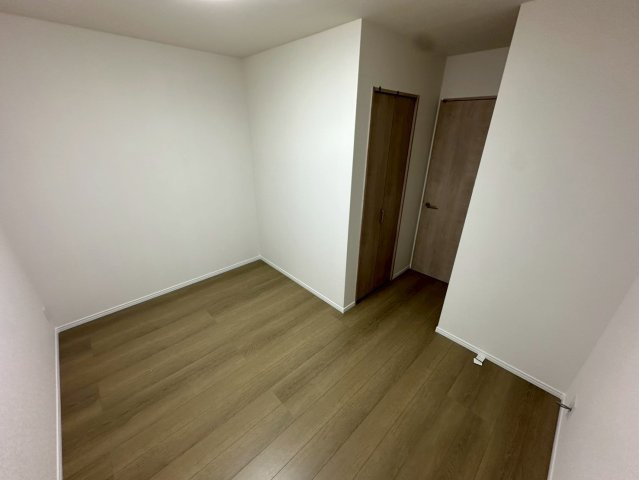 芦屋市翠ケ丘町のアパートの居間・リビング