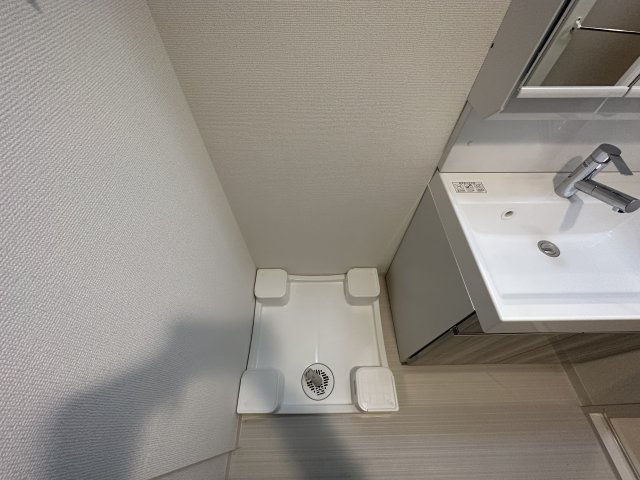 神戸市中央区古湊通２丁目の賃貸マンションの洗面所