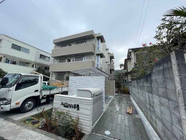 神戸市東灘区深江南町１丁目のアパートの外観