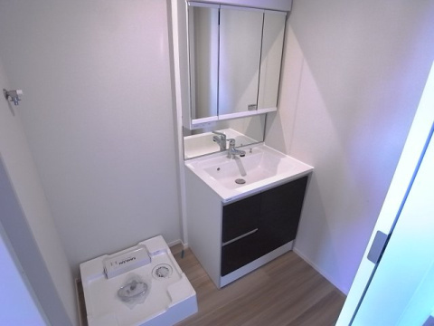 芦屋市南宮町の賃貸マンションの洗面所