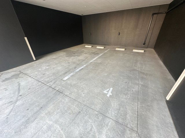 VILLA・SERENO姫路の駐車場