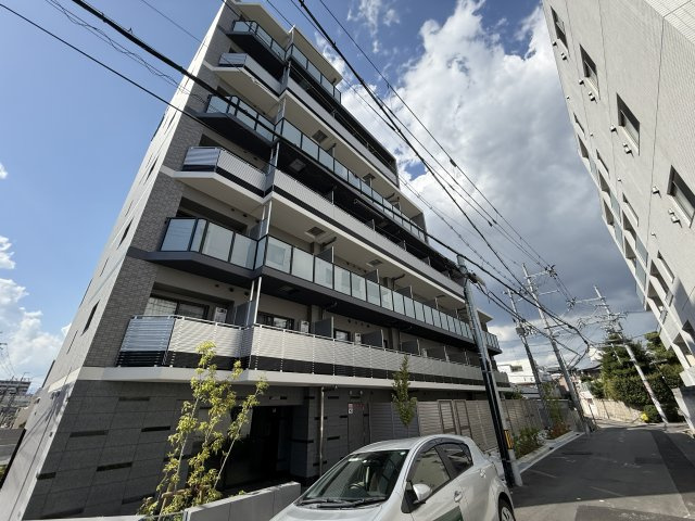 ファーストフィオーレ蛍池グランレジデンスの外観