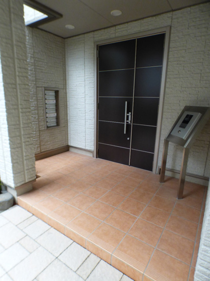 【エントランス】オレンジテラス