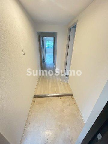芦屋市翠ケ丘町の賃貸マンションの玄関