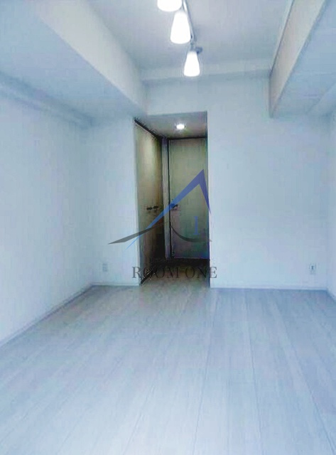 ＭＡＸＩＶ西日暮里アレグリアコートの居間・リビング|洋室のお部屋です。