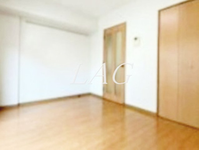 【居間・リビング】 | ラルジュ中野 | 洋室のお部屋です。