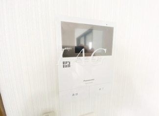 【セキュリティ】 | Flat.neo明大前 | モニター付インターホンです。