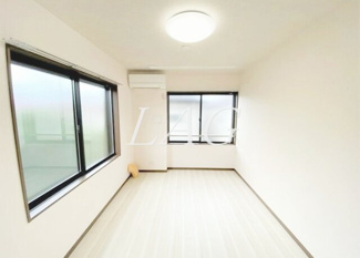 【居間・リビング】 | Flat.neo明大前 | 洋室のお部屋です。