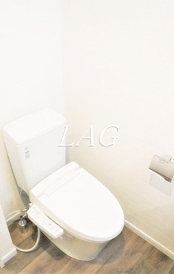 【トイレ】 | シャンブルズ | トイレです。
