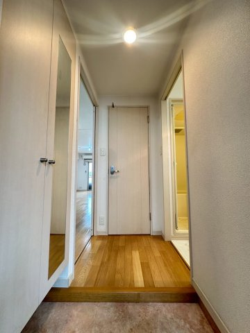 ボヌール博多の玄関