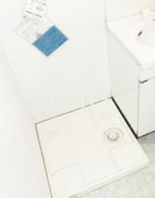 【設備】 | ラルジュ中野 | 洗濯機置場です。
